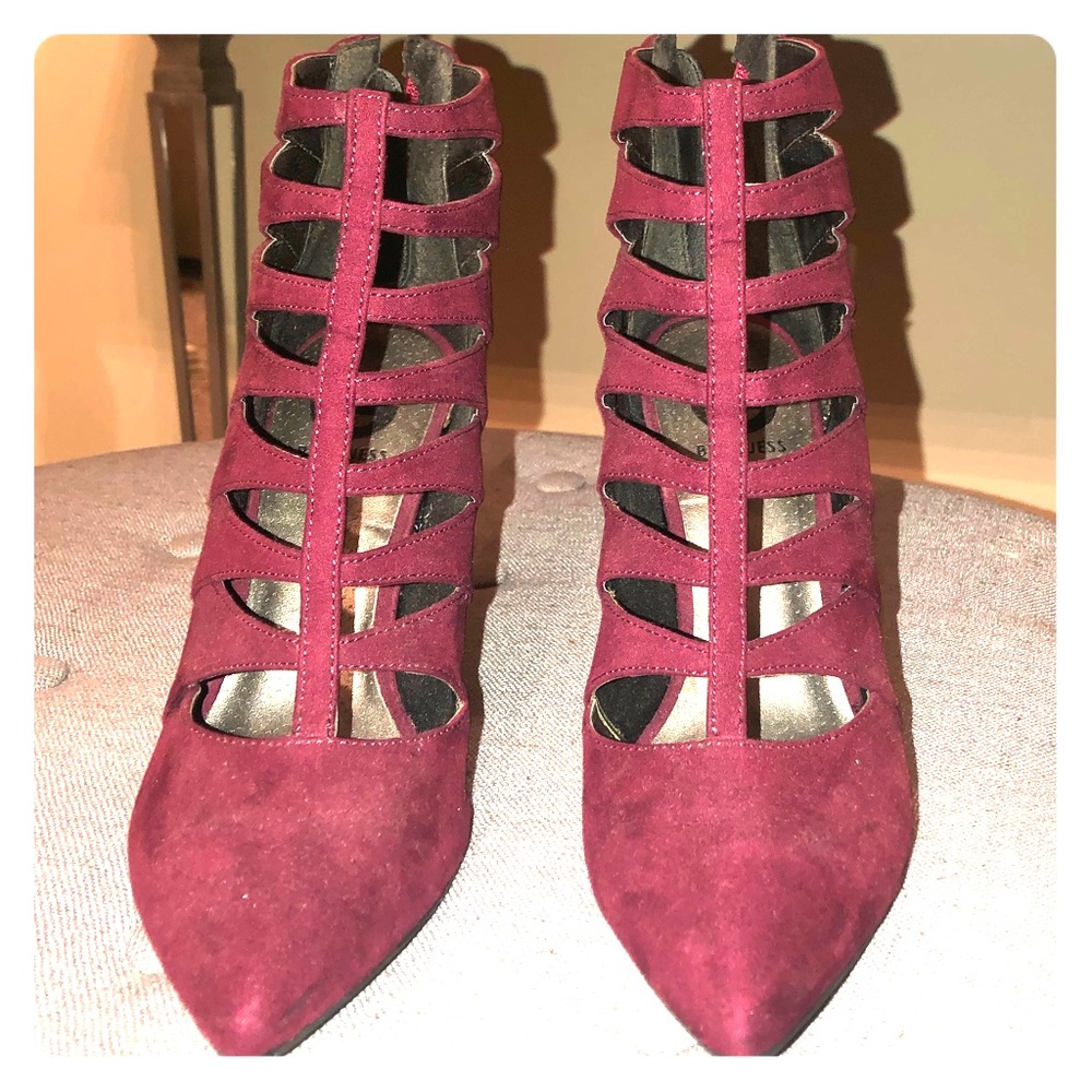 Guess heels